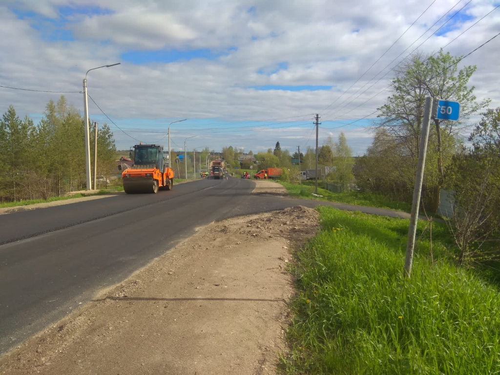 Продолжается крупномасштабный ремонт дороги Вологда - Ростилово по  нацпроекту | 03.06.2022 | Грязовец - БезФормата